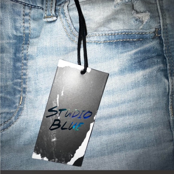 Studio Blue Jeans Womens 27 Light Wash Distressed Skinny Jeans NWT - Picture 7 of 7